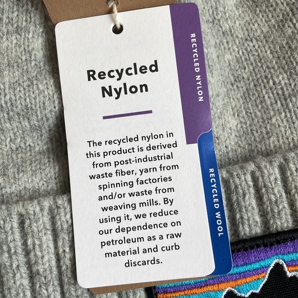 Brand New Patagonia Brodeo Beanie Recycled Wool Drifter Grey Logo Hat Ski Hike - Picture 8 of 15